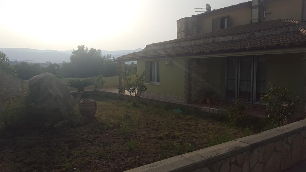 Sant Isidoro  Villa Renzo E Lucia מראה חיצוני תמונה
